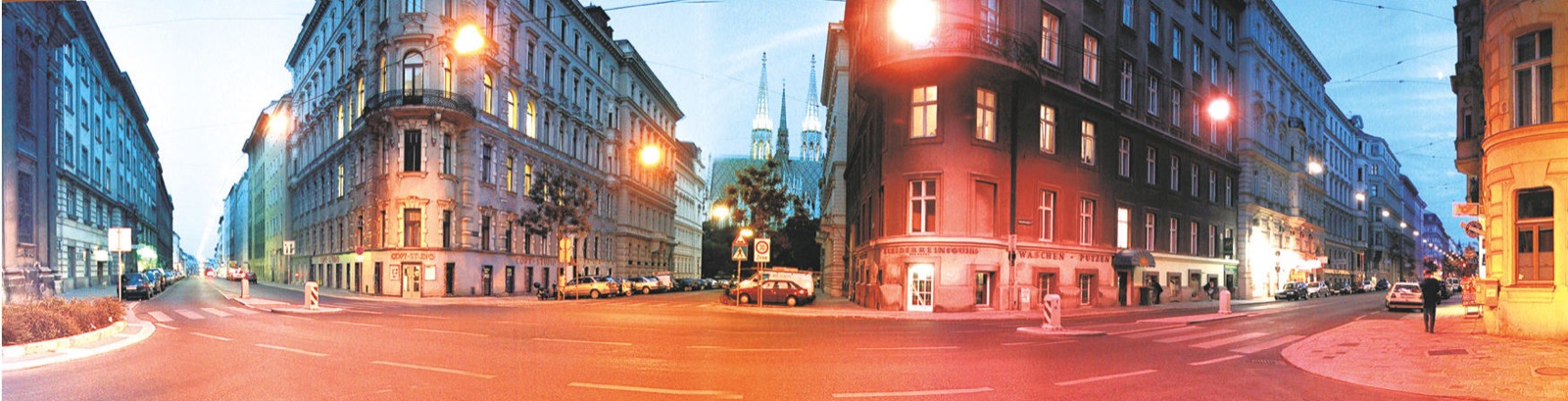 Das Copystudio an der Ecke Schwarzspanierstraße, im Hintergrund die Votivkirche